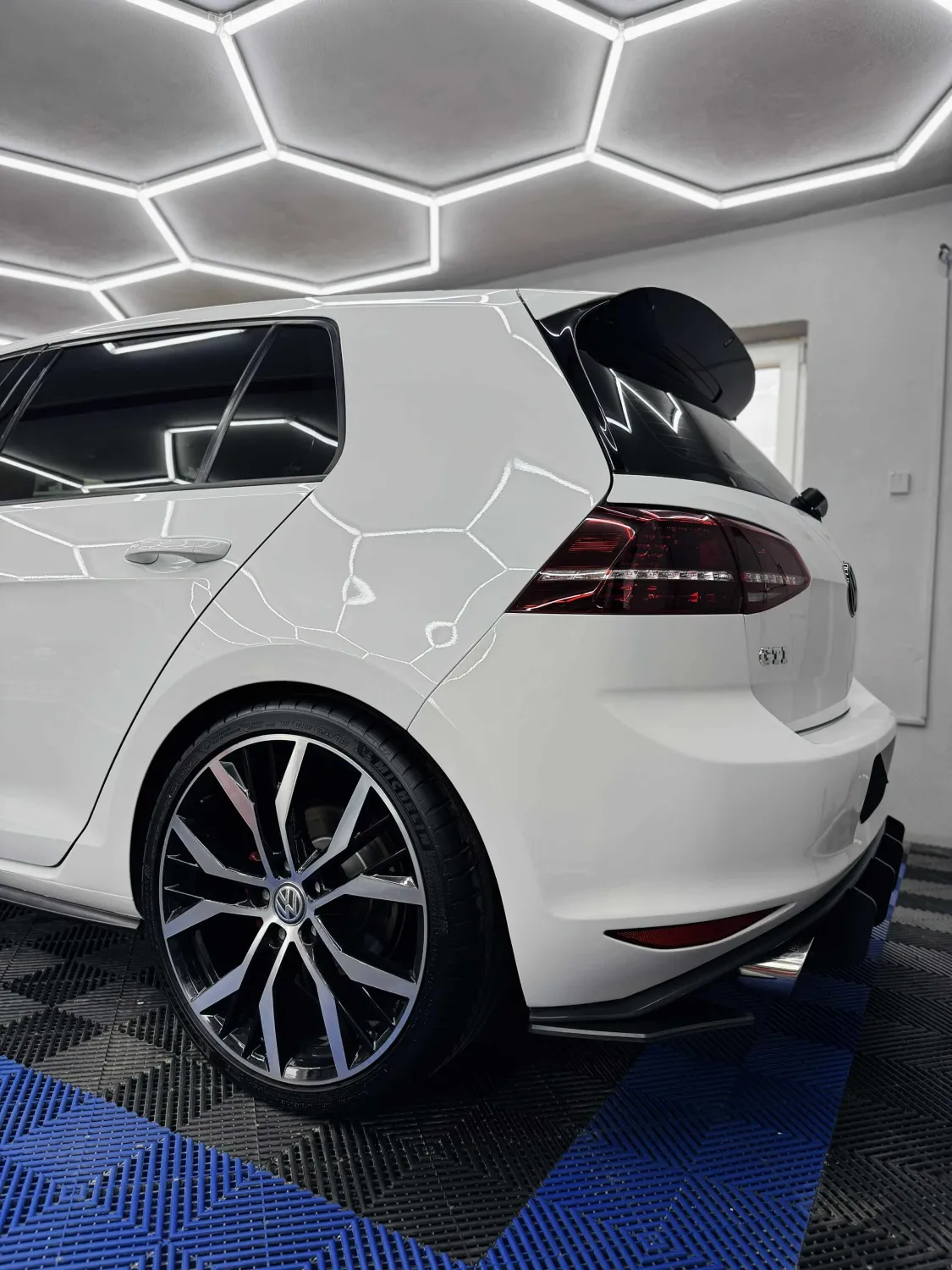 vw (2)
